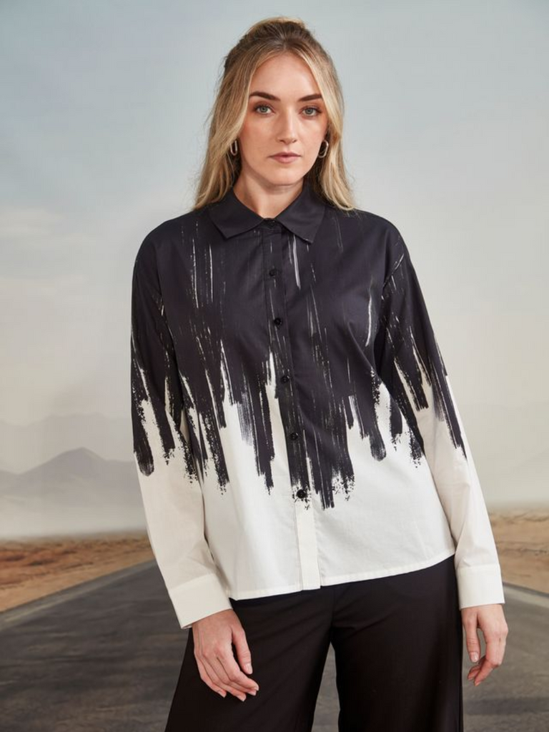 VERGE Mellow Shirt in Black and White Print Verge Stockist Online Australia Signature of Double Bay Mature Fashion Acrobat Flattering