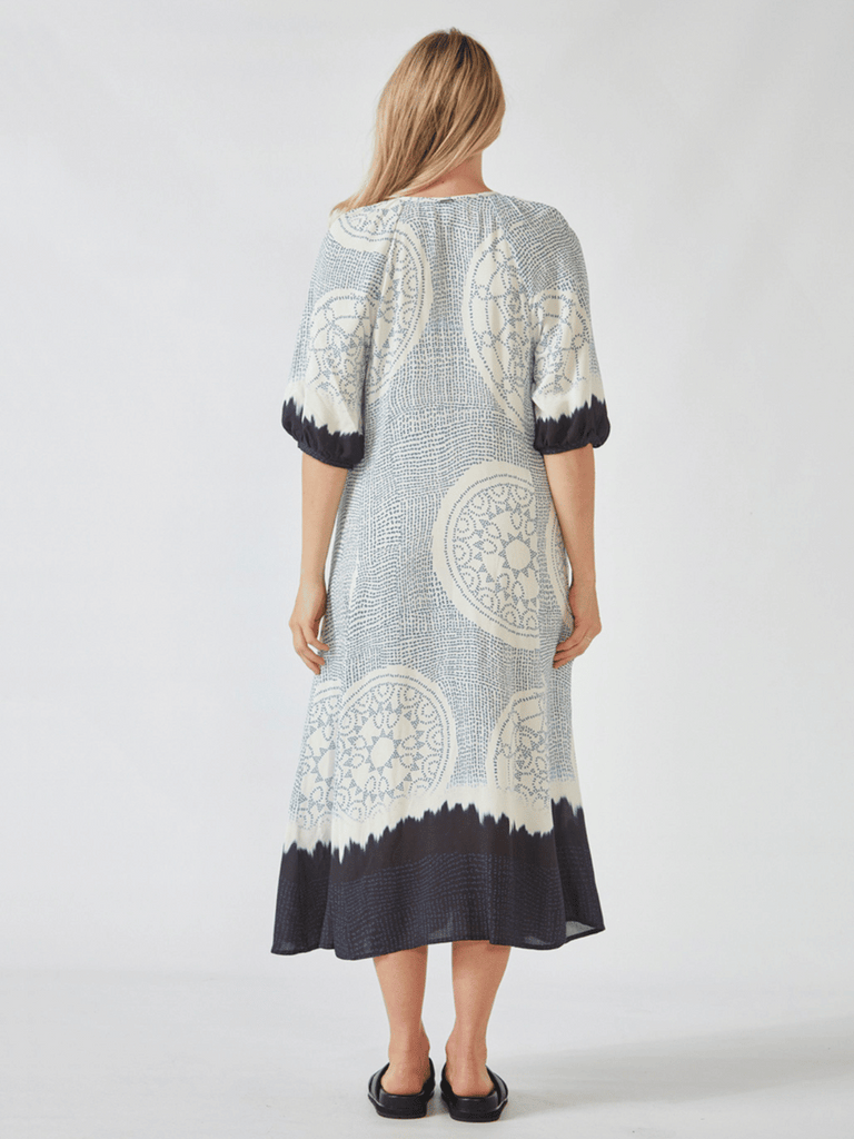 VERGE Coya Print Dress in Blue 9521 Verge Stockist Online Australia Signature of Double Bay Mature Fashion Acrobat Flattering