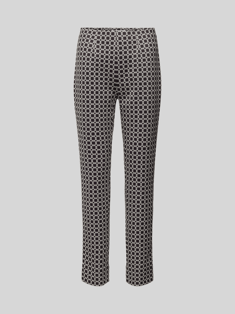 Raffaello Rossi Mid Rise Penny Pull-On Pant in Black and White Chain Print chic jogging style pants officewear comfortable and elegant travel pant Raffaello Rossi Candy Pant online stockist Australia relaxed comfortable black drawstring pants online Australia Signature of Double Bay Raffaello Rossi Pants online