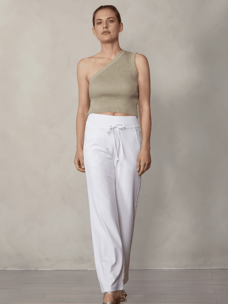 Raffaello Rossi Candice Straight Pant in White Raffaello Rossi european pant Candy Jersey Jogger Pant comfortable flattering pull on pant signature of double bay official stockist online in store sydney australia