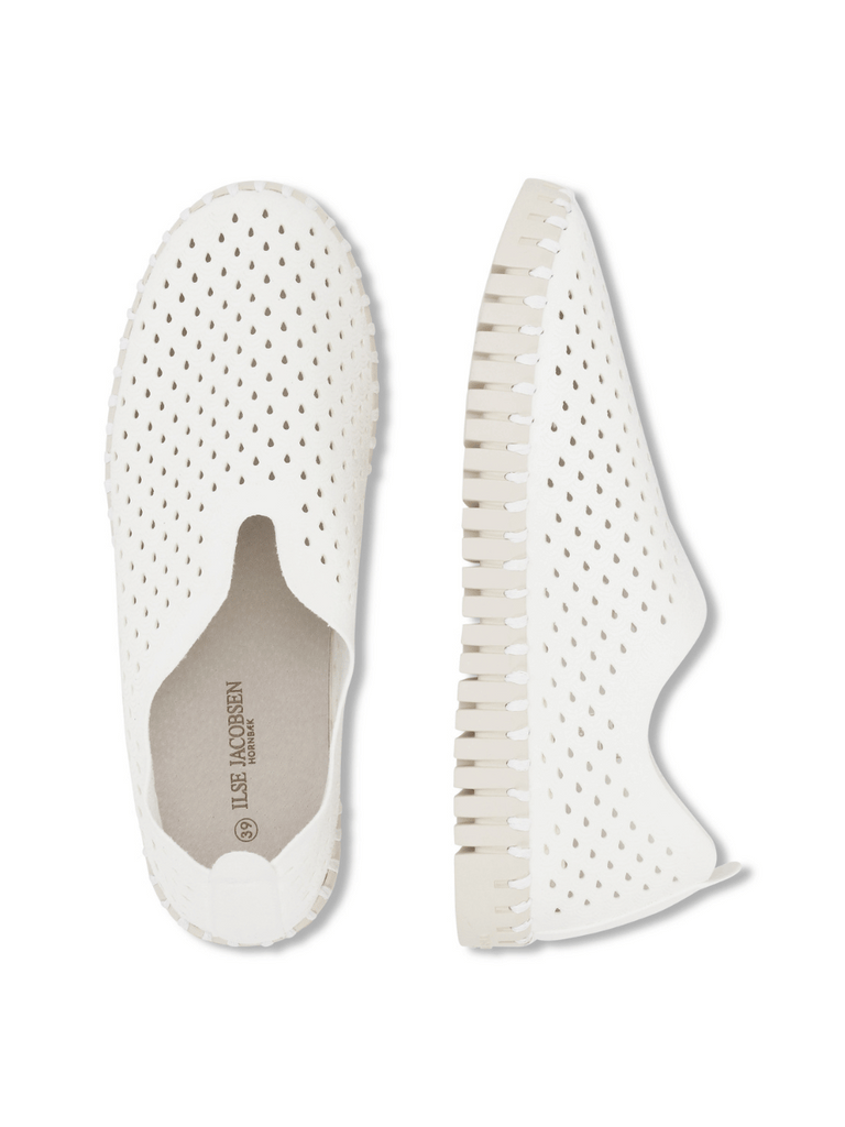 Ilse Jacobsen Tulip Shoe in White 3275 comfortable laser cut mesh style walking shoe