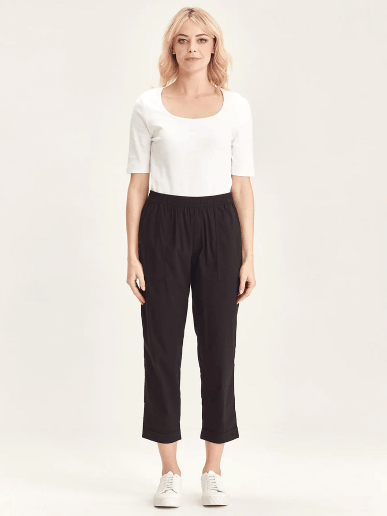 VERGE Acrobat Essex 7/8 Pant in Black 5621 Verge Stockist Online Australia Signature of Double Bay Mature Fashion Acrobat Flattering