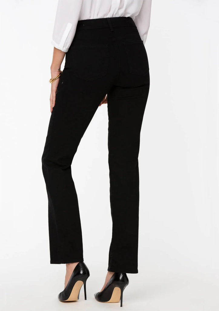 NYDJ Marilyn Straight Jean Black Not Your Daughter's JeansMarilyn Straight Jean in BlackThe Marilyn Straight Jean in Quinn black is a versatile and figure-elongating jean designed in a straight-leg fit